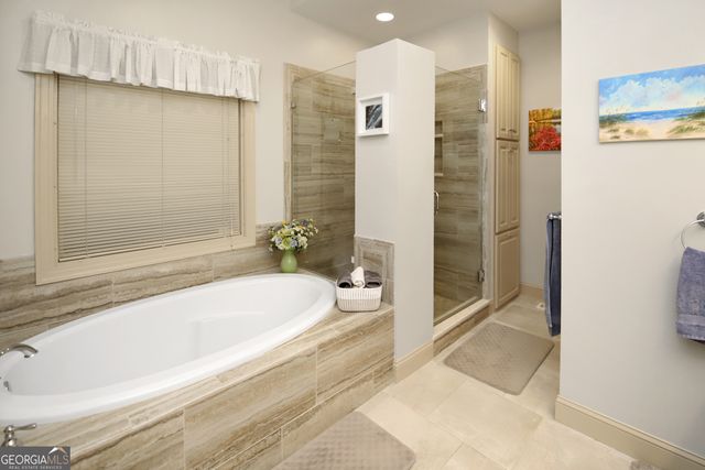 103 Canterbury Court, Lagrange, GA 30240