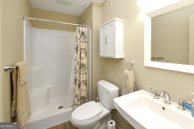 103 Canterbury Court, Lagrange, GA 30240