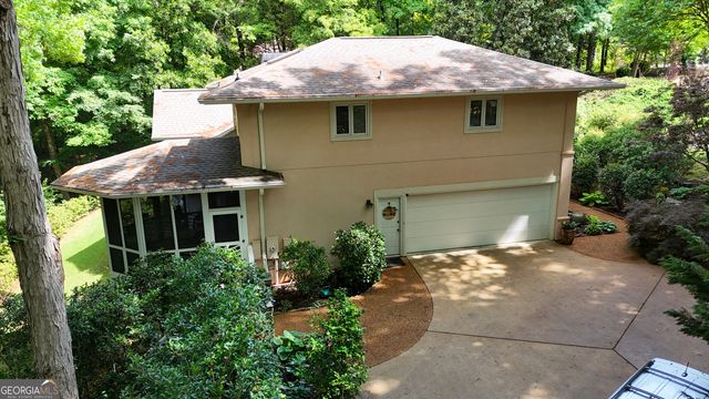 103 Canterbury Court, Lagrange, GA 30240