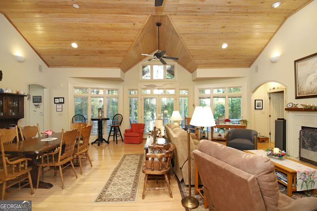 103 Canterbury Court, Lagrange, GA 30240