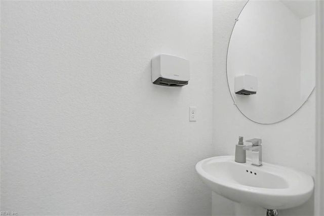 1201 Jadens WAY, Chesapeake, VA 23320