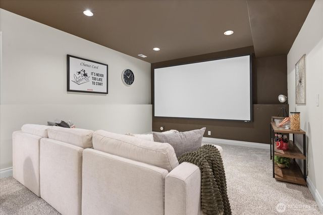 6825 156th Place NE, Redmond, WA 98052