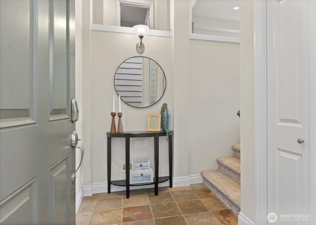 6825 156th Place NE, Redmond, WA 98052