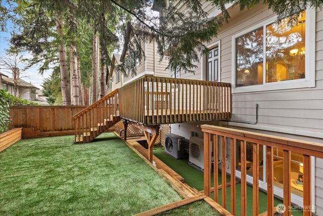 6825 156th Place NE, Redmond, WA 98052