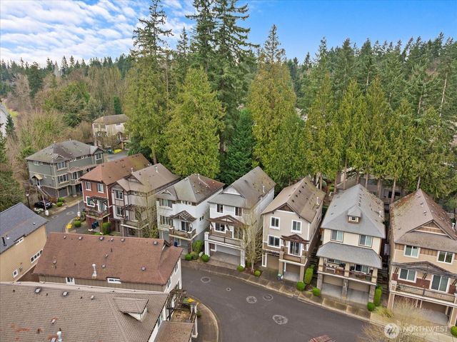 6825 156th Place NE, Redmond, WA 98052