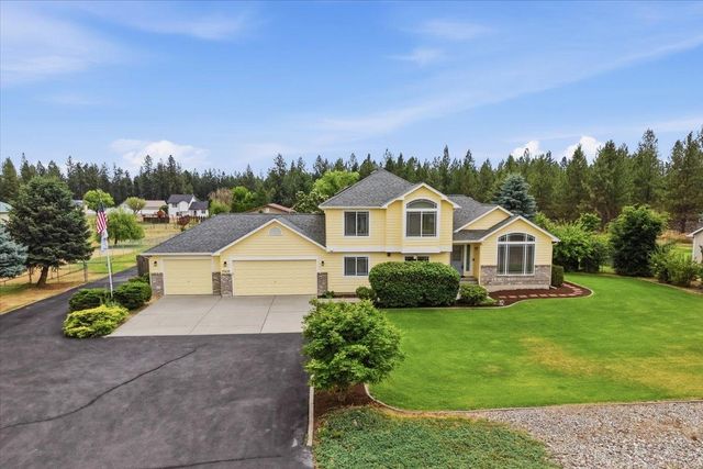 17659 N Sunnyvale Dr, Nine Mile Falls, WA 99026