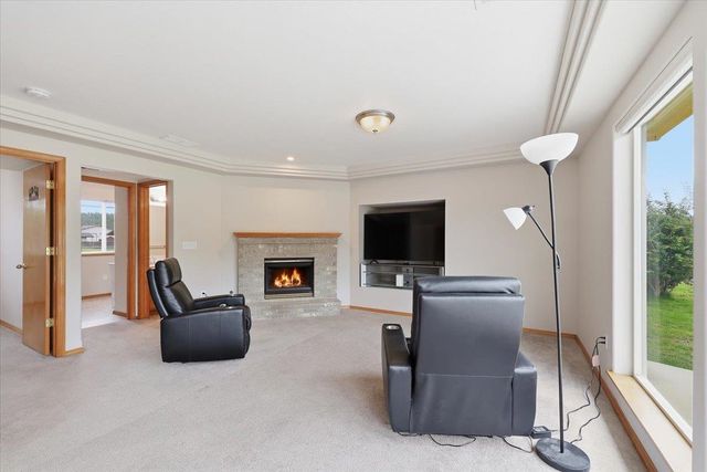 17659 N Sunnyvale Dr, Nine Mile Falls, WA 99026