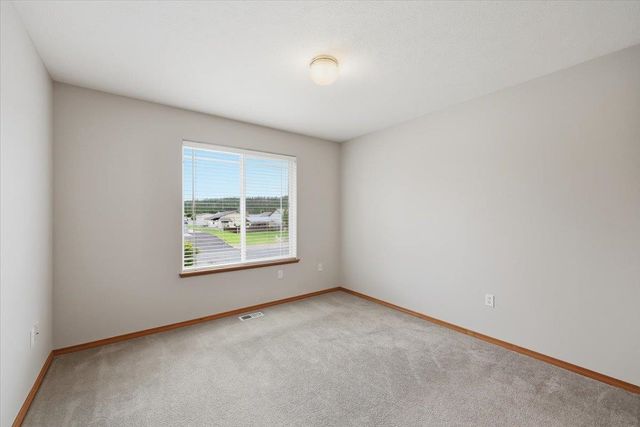 17659 N Sunnyvale Dr, Nine Mile Falls, WA 99026