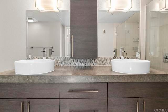 687 S Coast Highway 101 223, Encinitas, CA 92024