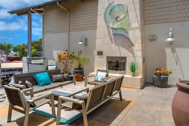 687 S Coast Highway 101 223, Encinitas, CA 92024