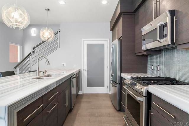 687 S Coast Highway 101 223, Encinitas, CA 92024