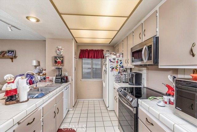 27177 Flagler Street, Menifee, CA 92586