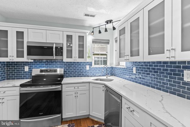 4260 MOCKINGBIRD CIR, Waldorf, MD 20603