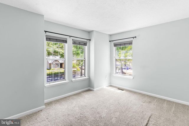 4260 MOCKINGBIRD CIR, Waldorf, MD 20603