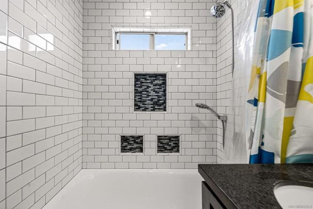 7354 Colony Rd, La Mesa, CA 91942