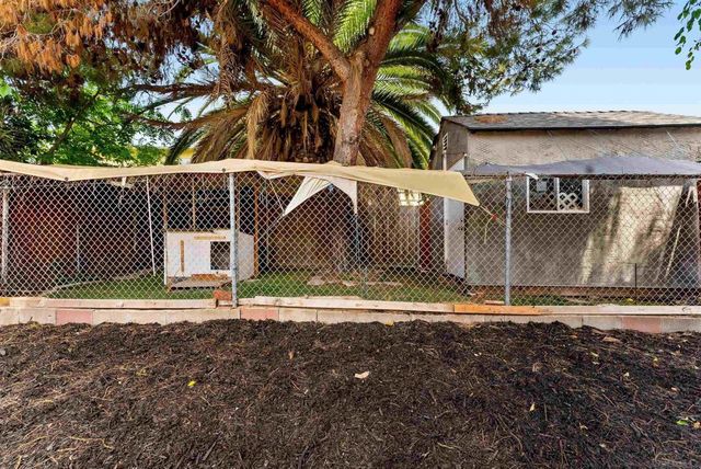 7354 Colony Rd, La Mesa, CA 91942