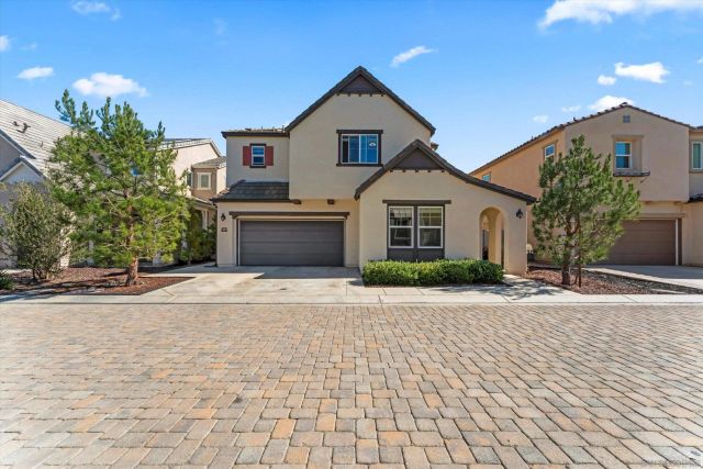 675 Grant, Vista, CA 92083