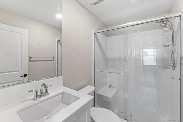 675 Grant, Vista, CA 92083