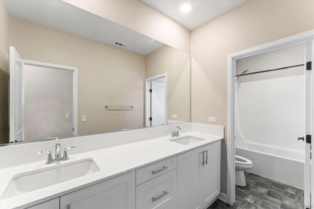675 Grant, Vista, CA 92083