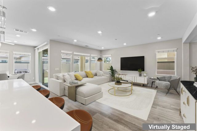 675 Grant, Vista, CA 92083