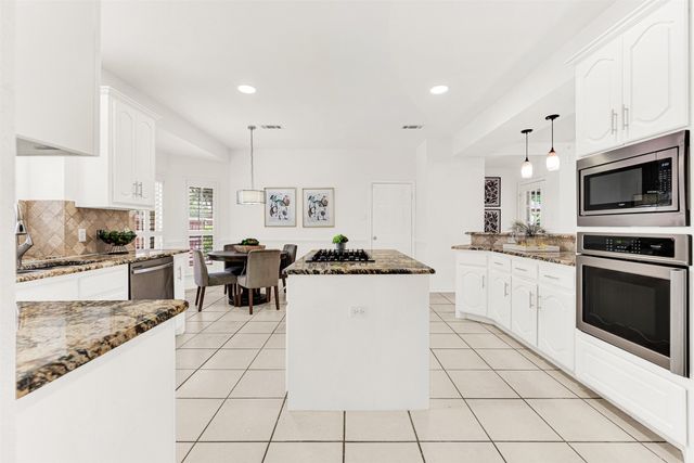 2810 Ashbury Drive, Richardson, TX 75082