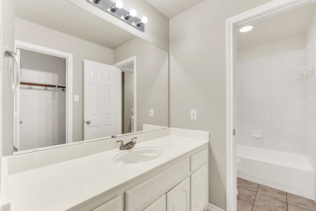 2810 Ashbury Drive, Richardson, TX 75082