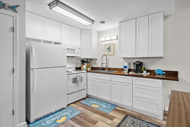 1920 Bent Grass Dr Apt 35O, Surfside Beach, SC 29575