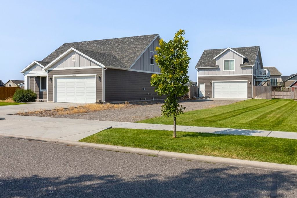 2133 Stewart Loop, Bozeman, MT 59718