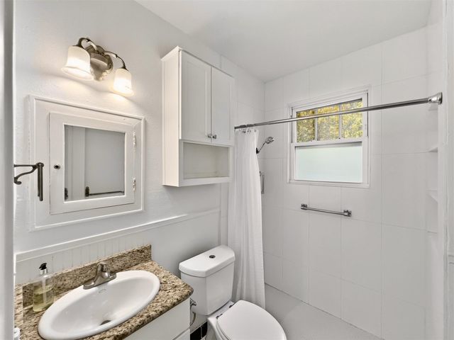 3307 Helms ST, Austin, TX 78705