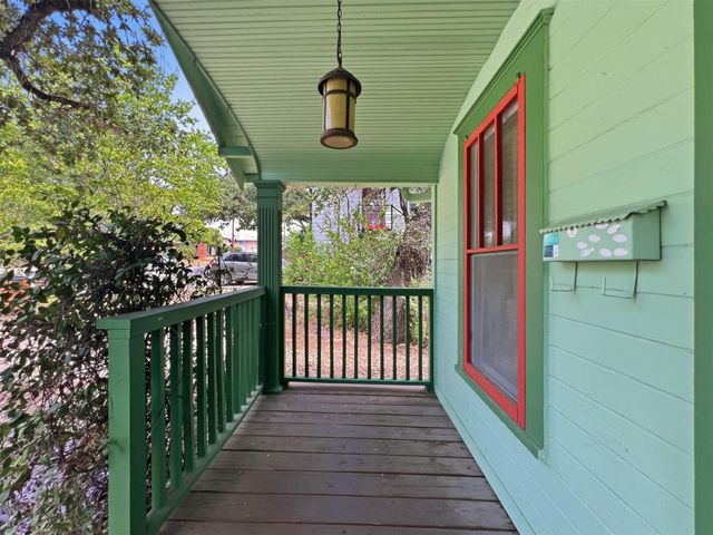 3307 Helms ST, Austin, TX 78705