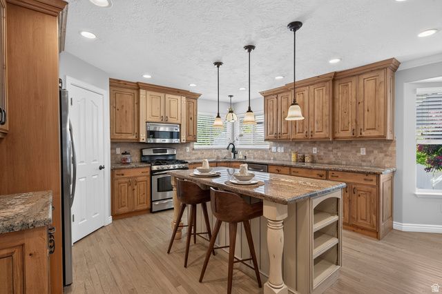 333 E ROSEWOOD PARK LN, Draper, UT 84020