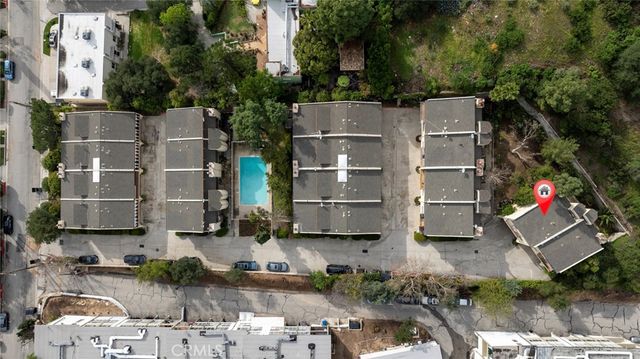 1881 Alpha Rd 17, Glendale, CA 91208