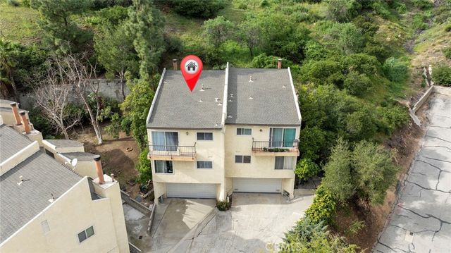 1881 Alpha Rd 17, Glendale, CA 91208