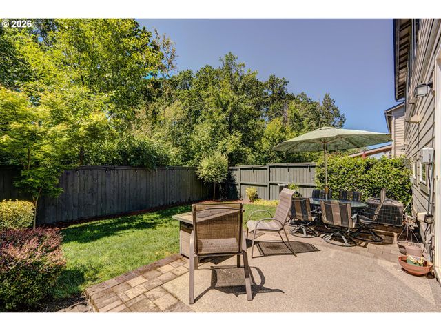 3931 Se CENTIFOLIA Ave, Hillsboro, OR 97123