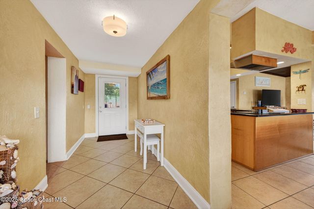 104 Roosevelt Avenue, Cocoa Beach, FL 32931