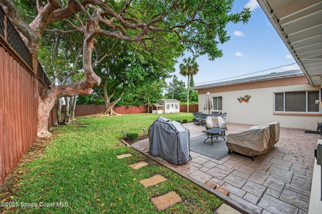 104 Roosevelt Avenue, Cocoa Beach, FL 32931