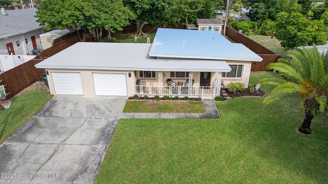 104 Roosevelt Avenue, Cocoa Beach, FL 32931