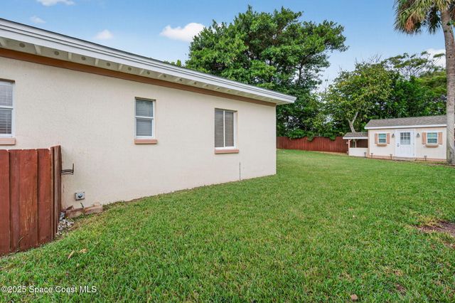 104 Roosevelt Avenue, Cocoa Beach, FL 32931