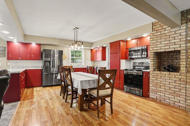 16596 Morris Avenue, Three Rivers, MI 49093