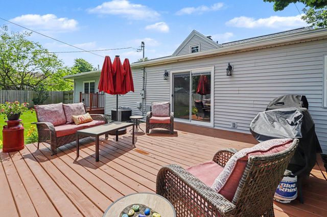 16596 Morris Avenue, Three Rivers, MI 49093