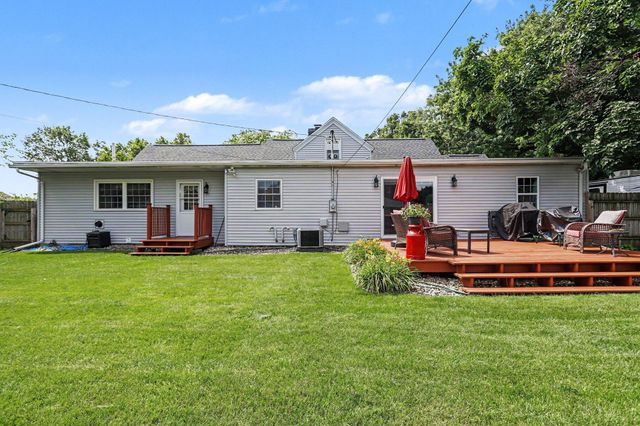 16596 Morris Avenue, Three Rivers, MI 49093