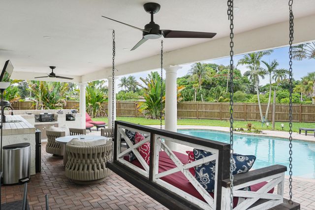 6785 ESCONDIDA Drive, Lake Clarke Shores, FL 33406