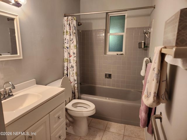 7915 FRESCA Street, Jacksonville, FL 32217