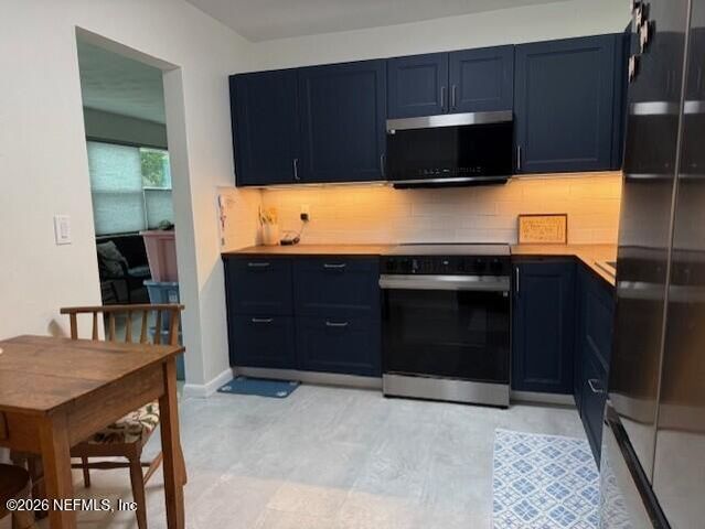 7915 FRESCA Street, Jacksonville, FL 32217