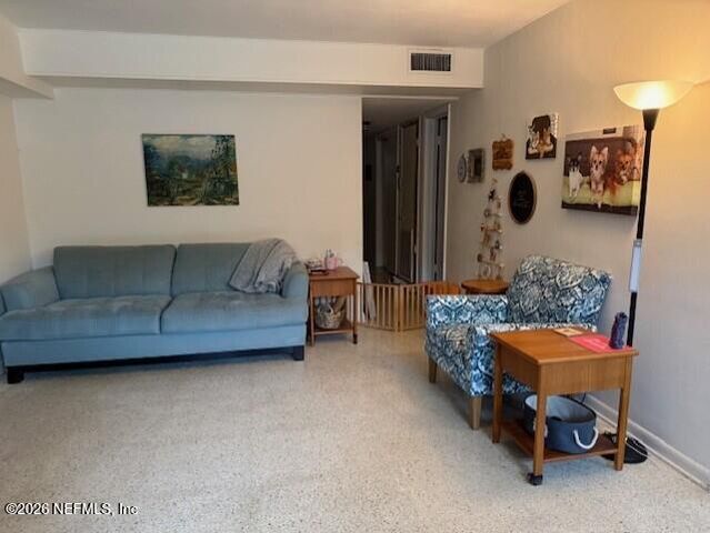 7915 FRESCA Street, Jacksonville, FL 32217