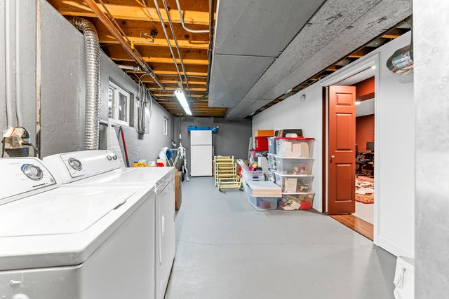 1213 Selwyn Lane, Buffalo Grove, IL 60089