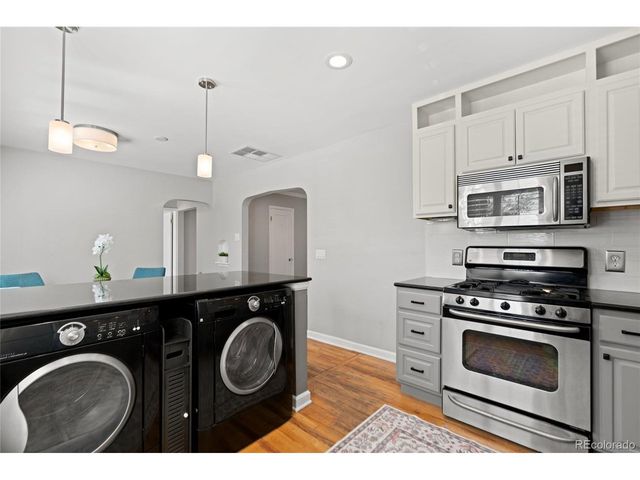 762 Dexter St, Denver, CO 80220