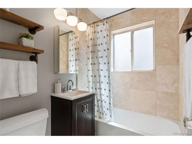 762 Dexter St, Denver, CO 80220