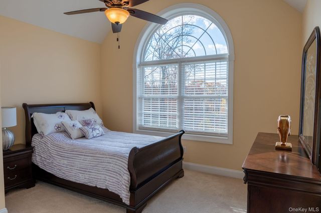 15 Max Way, Newburgh, NY 12550