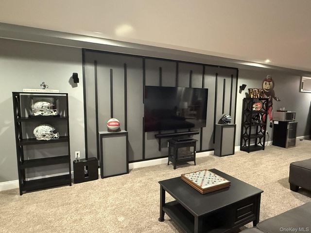 15 Max Way, Newburgh, NY 12550